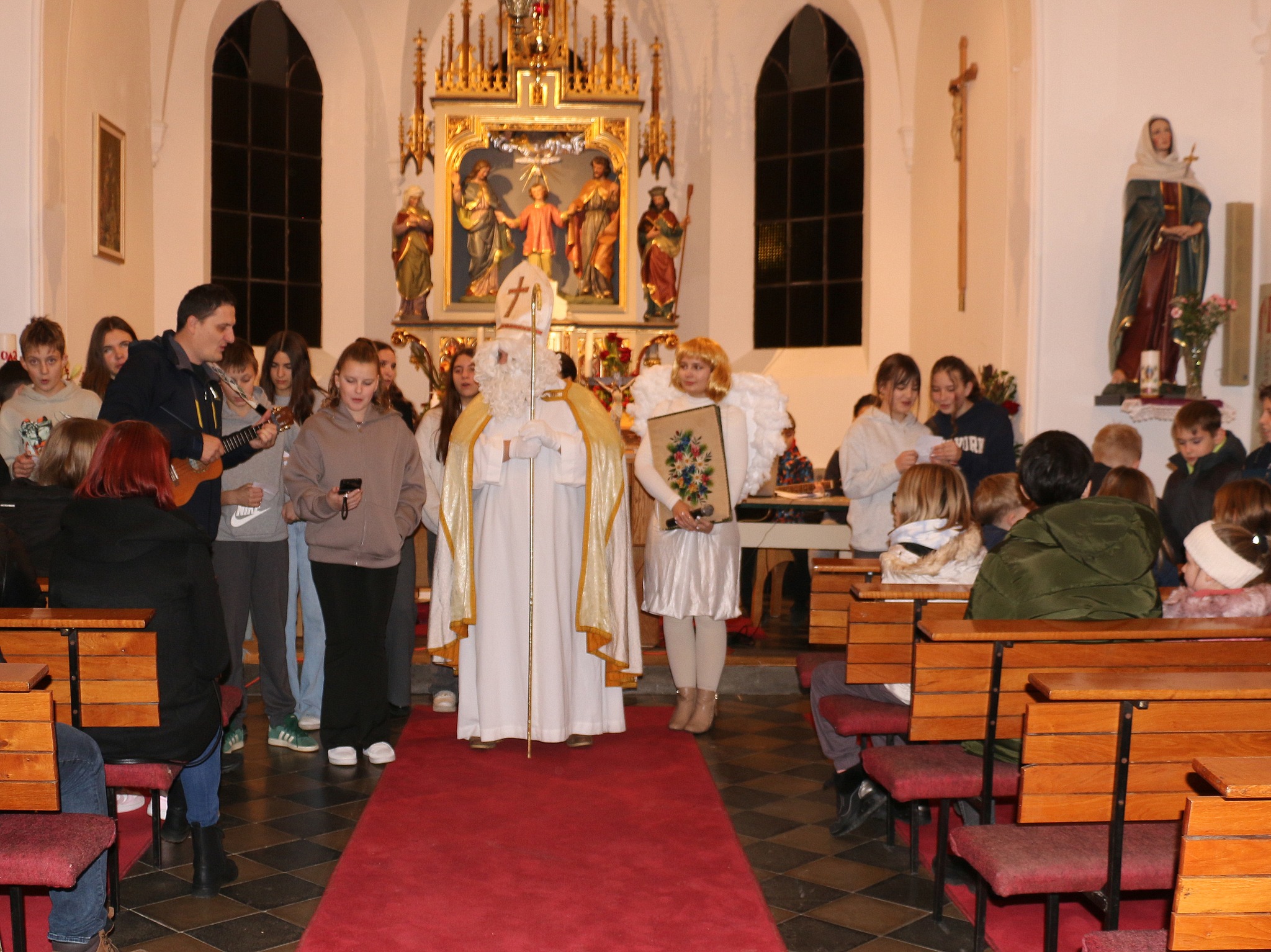 Morda je slika naslednjega: besedilo