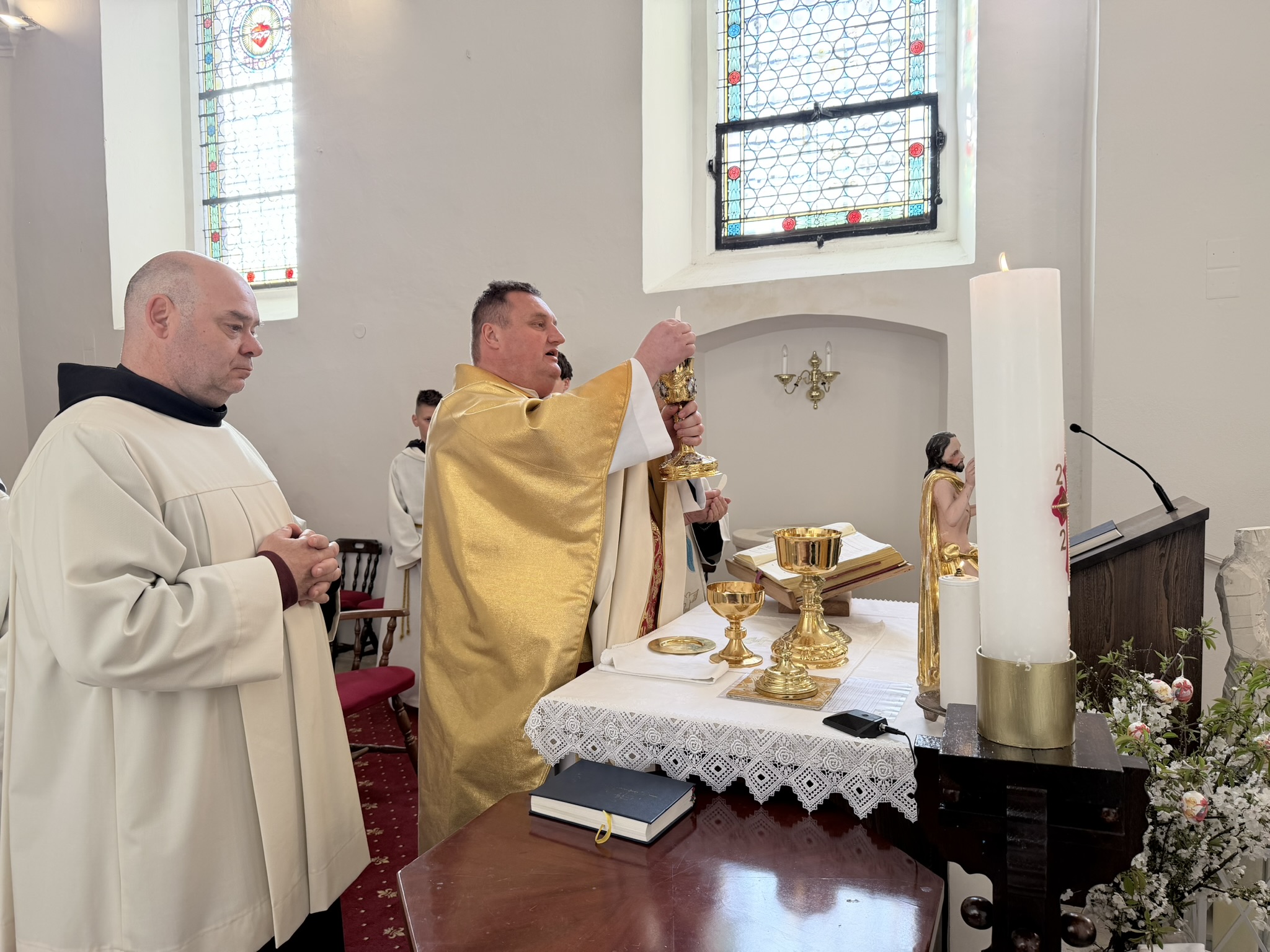 Morda je slika naslednjega: besedilo